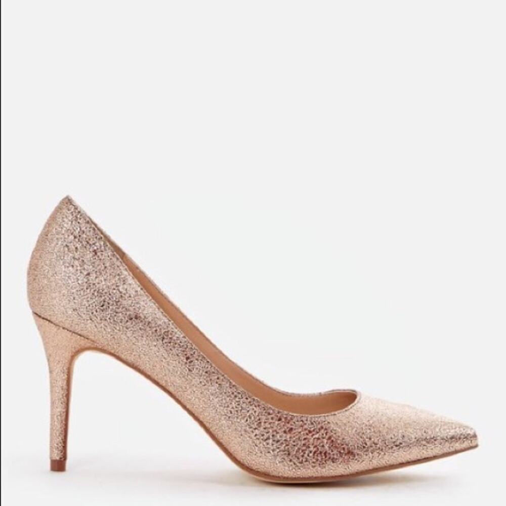 New in Box JustFab- Rose Gold Teyla Pumps - Size 9